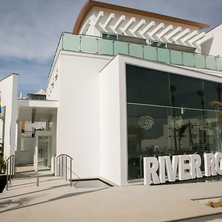 Hotell River Rock