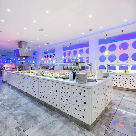 River Rock فندق أيا نابا