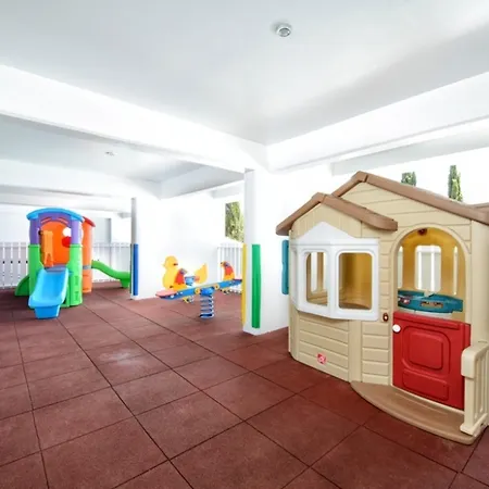 River Rock Отель