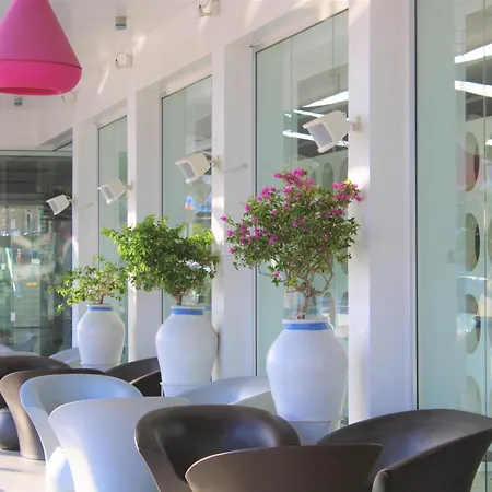 River Rock فندق أيا نابا