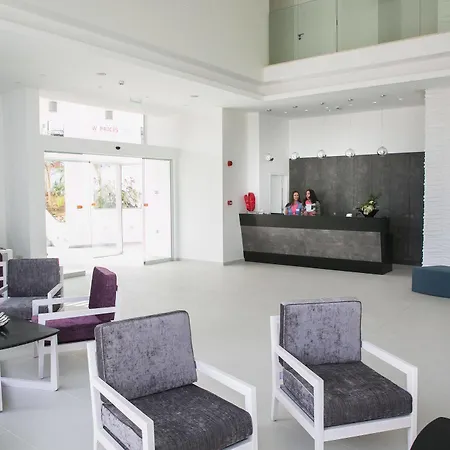 River Rock Отель 3*