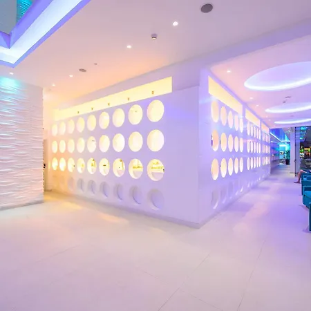 River Rock فندق