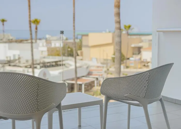 Hotell River Rock Ayia Napa