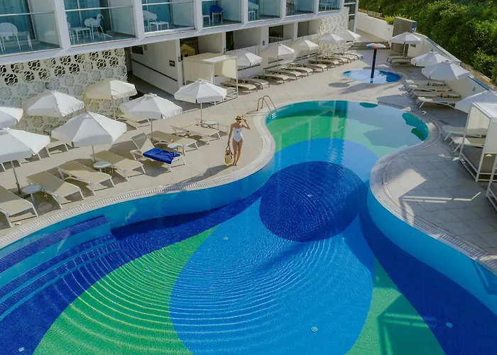 Отель River Rock